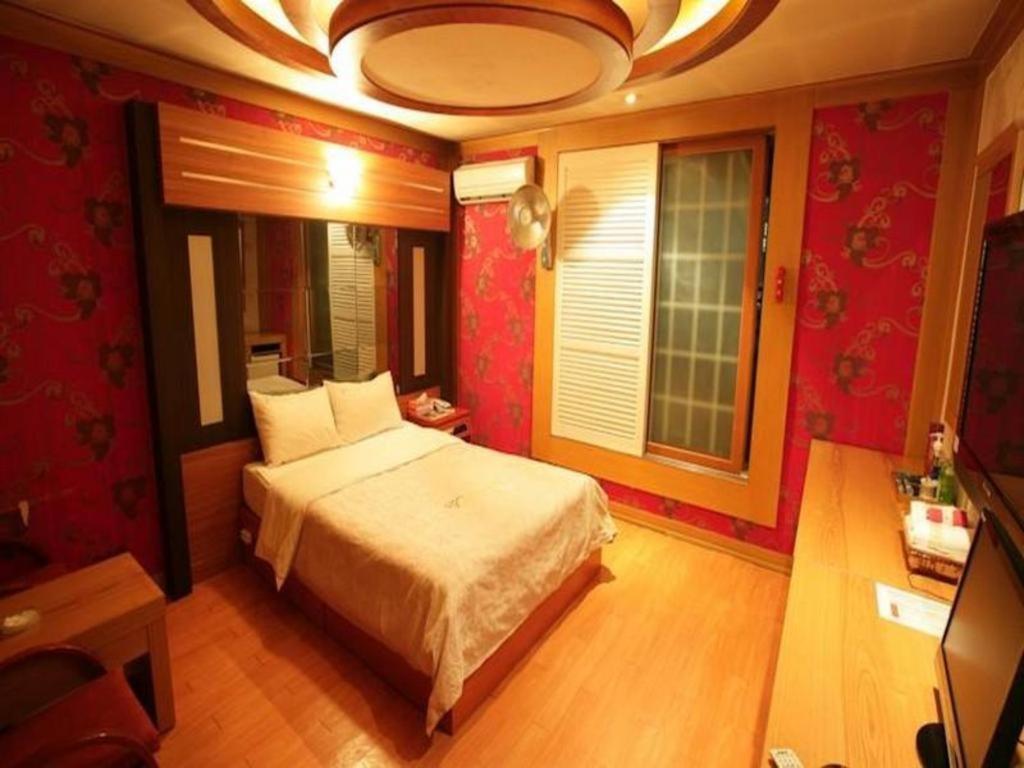 Valentine Hotel Kōyō Dış mekan fotoğraf
